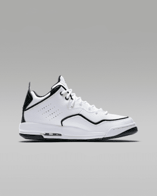 Jordan Courtside 23 Older Kids' Shoes. Nike SG